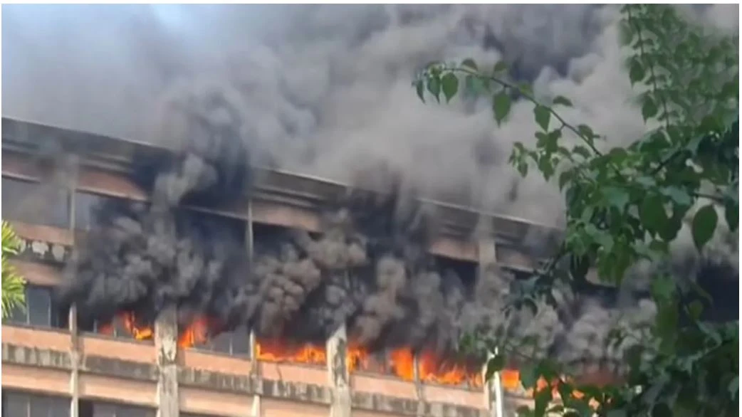 ইপিজেডে কারখানায় ভয়াবহ আ/গু/ন